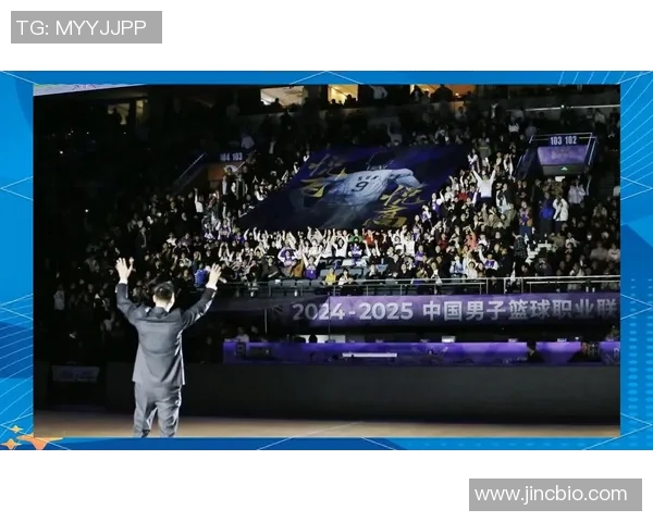 孙悦的篮球之路：从年轻天才到国家队核心的奋斗历程与辉煌成就